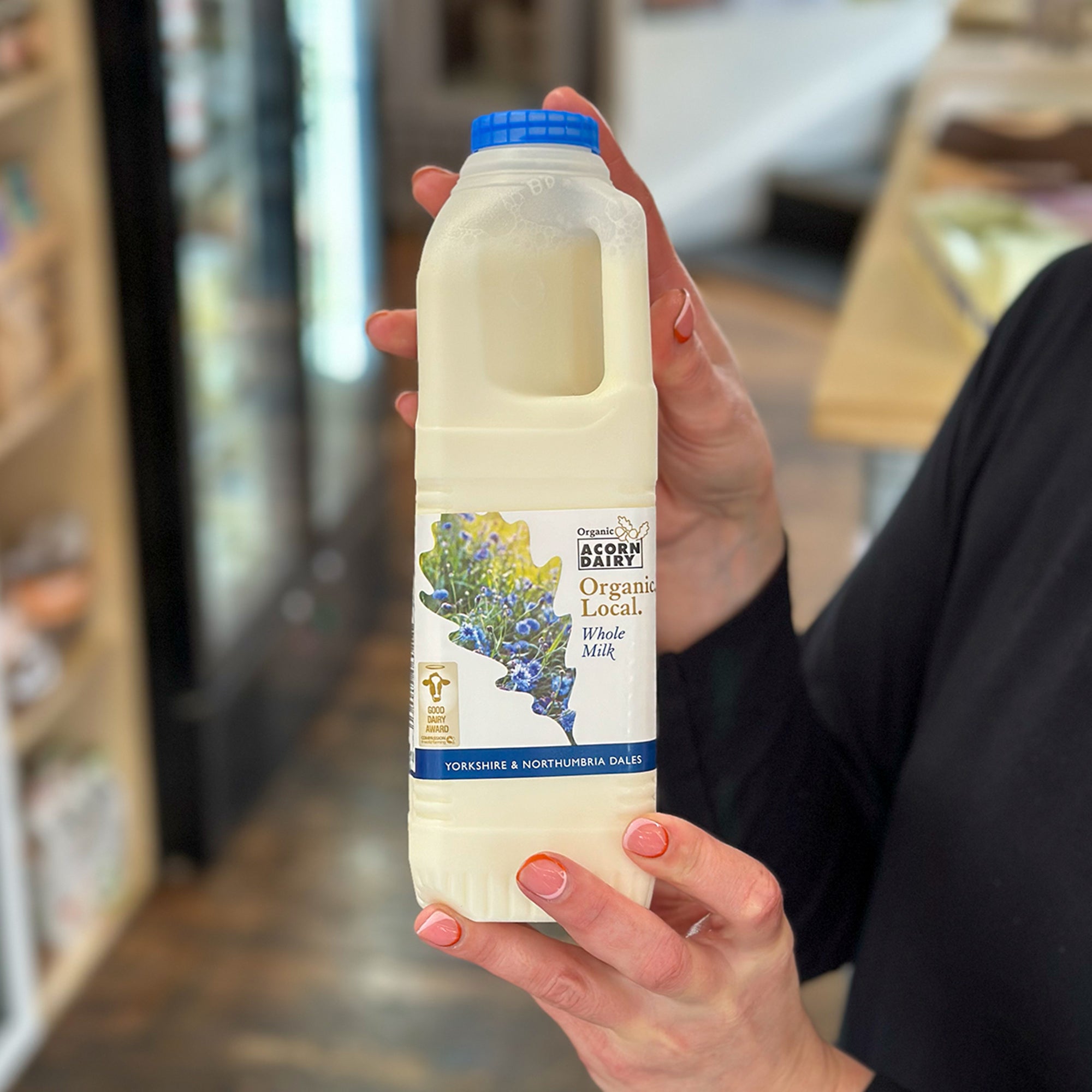 Acorn Dairy Organic Milk image 0