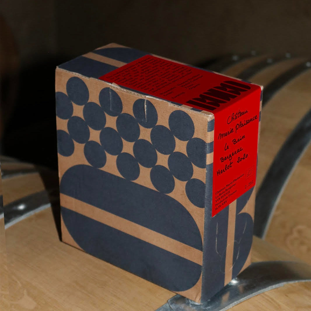 Organic red wine in a box