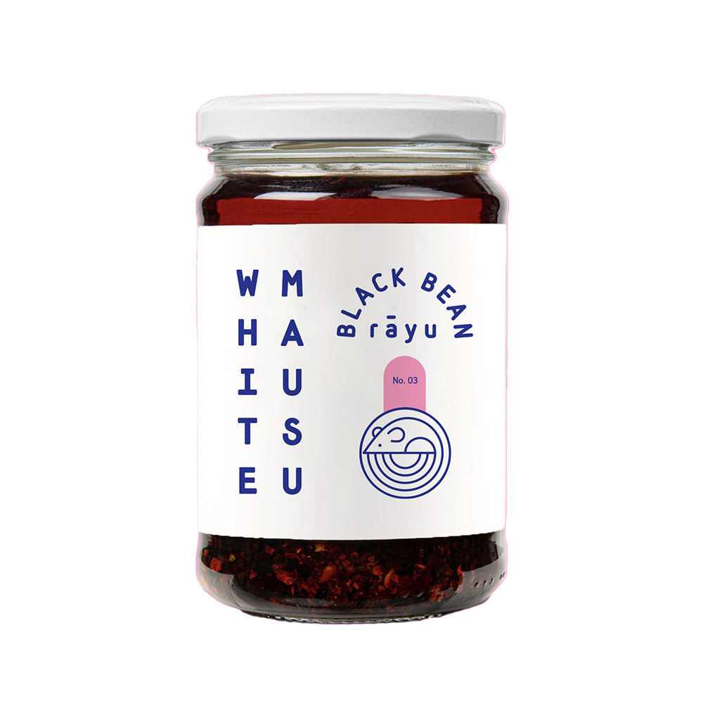 White Mausu Black Bean Rayu image 0